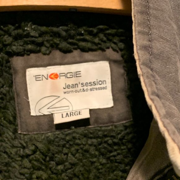 Energie winter jacket - Men's Large (but actually fits like US Medium) - Picture 2 of 8